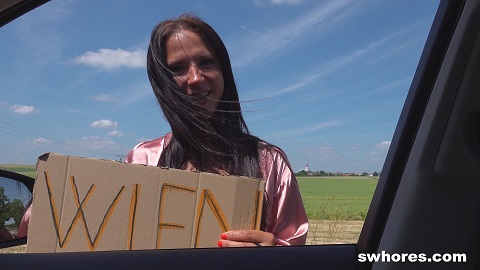 swhores.25.08.26.marcy.merry.mp4_snapshot_00.35_[2025.08.26_17.53.00].jpg