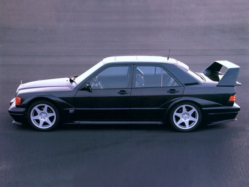 190E_25-16_Evo_03.jpg